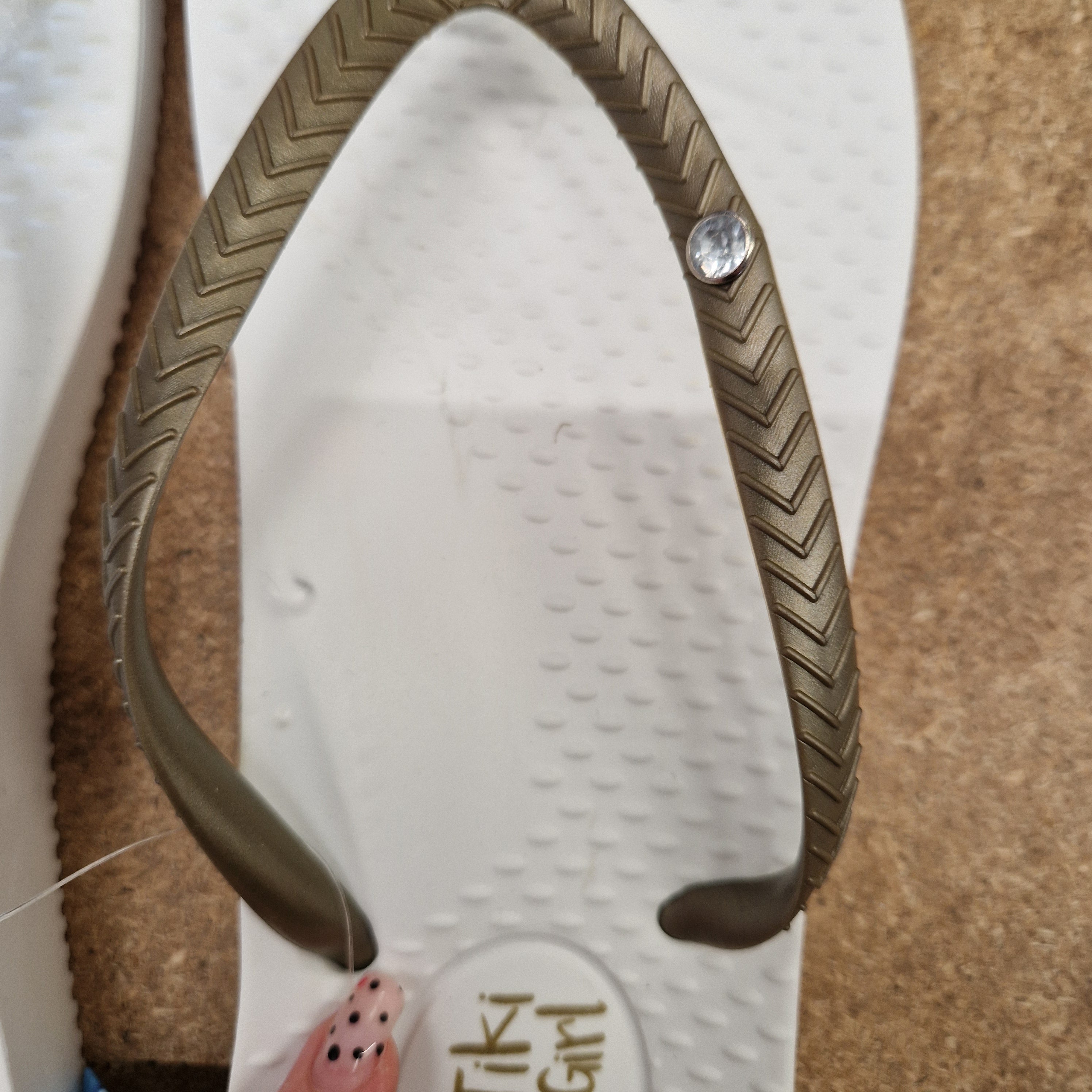 Tiki Girl Flip Flops - WHITE - Large (UK 6 - 7)