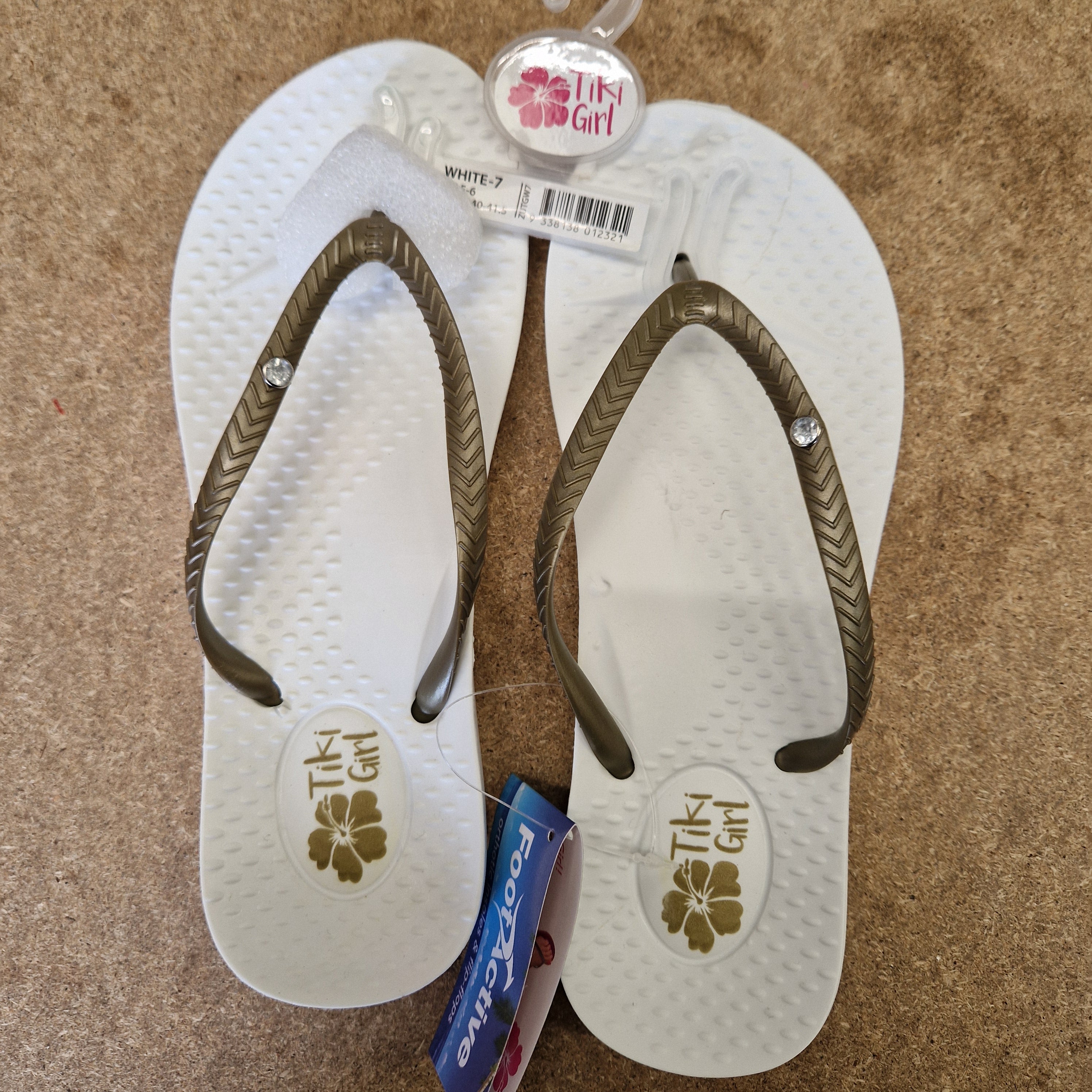 Tiki Girl Flip Flops - WHITE - Large (UK 6 - 7)