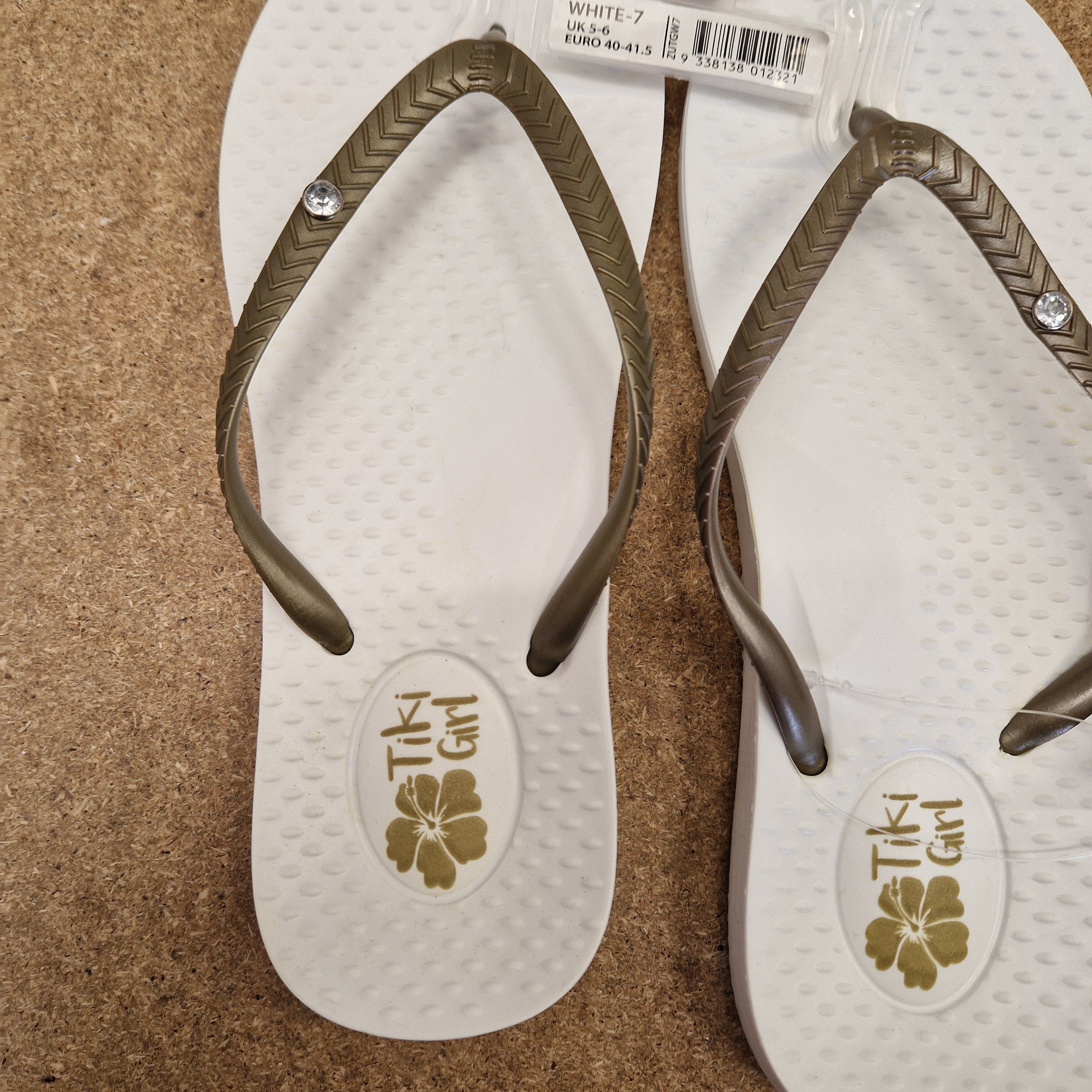 Tiki Girl Flip Flops - WHITE - Large (UK 6 - 7)