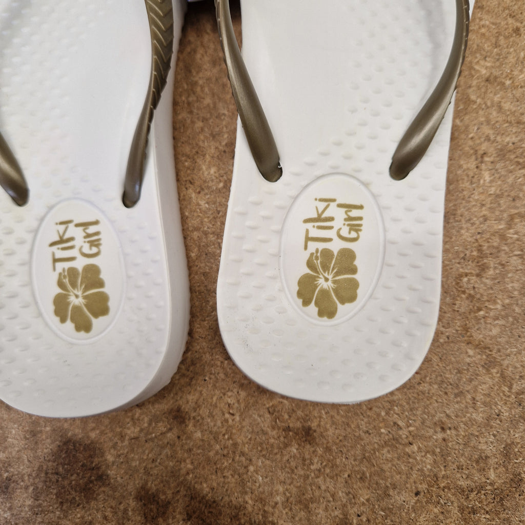 Tiki Girl Flip Flops - WHITE - Medium (UK 5 - 6)